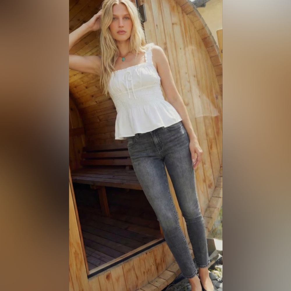 Paige Verdugo Ultra Skinny Jeans 26 (26x28) Gray Silvia Stretch Denim Womens